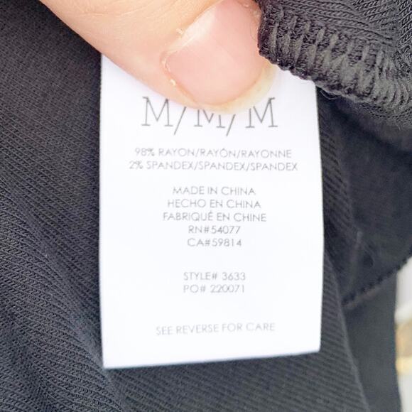 Cabi Show Off Knot Tank Top Size Medium Black Sleeveless Shirt - Picture 6 of 6